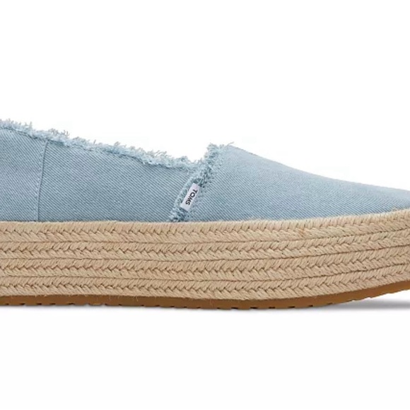TOMS Women's Light Blue Espadrille Platform Shoes - Picture 2 of 12
